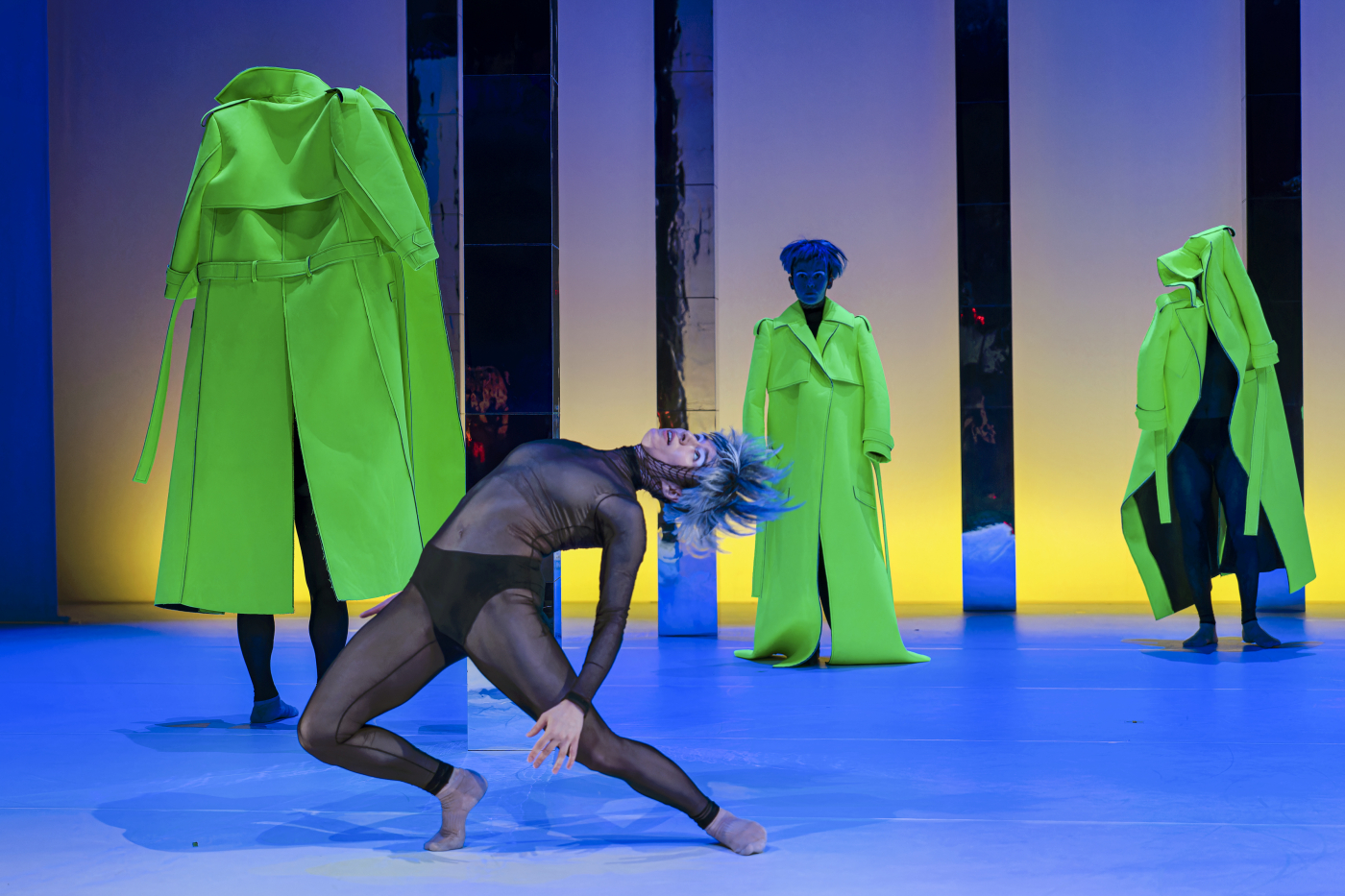 Swan - a Different Story, Luzerner Theater, Foto: Ingo Hoehn